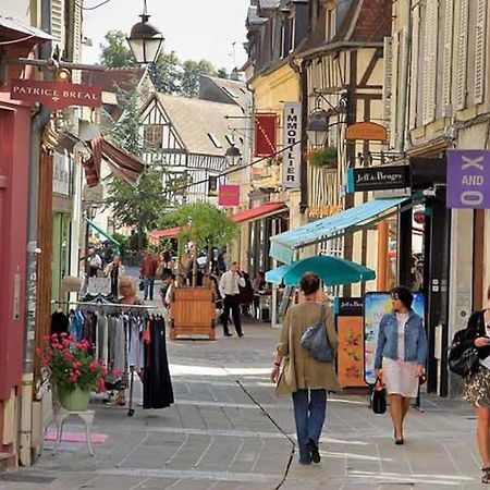 Apartmán Le Petit Paris Compiègne Exteriér fotografie