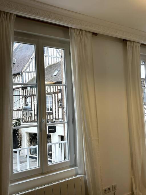 Apartmán Le Petit Paris Compiègne Exteriér fotografie